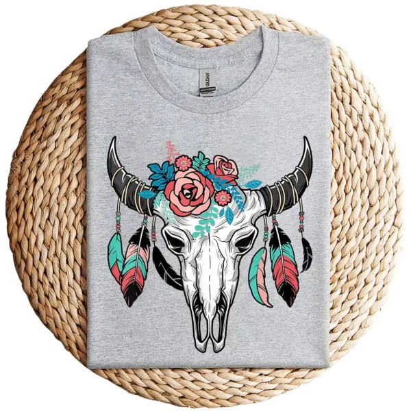 Vintage Cow Skull with Flowers T-Shirt – Western Boho Graphic Tee for Men and Women – Country Cowgirl Cowboy Gift Shirt