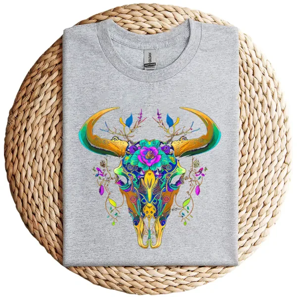 Art of the Cow Skull T-Shirt – Western Boho Bull Skull Graphic Tee – Southwestern Vintage Rodeo Shirt – Country Cowgirl Aesthetic Top