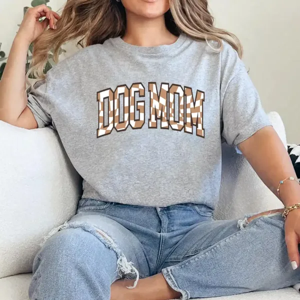 Checkered Dog Mom T-Shirt – Cute Fur Mama Gift for Mother’s Day, Dog Lover Apparel, Dog Mama Tee for Pet Moms