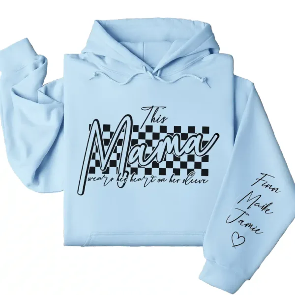 Retro This Mama Wears Her Heart on Her Sleeve Hoodie – Custom Checkered Heart Design with Kids’ Names, Personalized Mother’s Day Gift for Mom