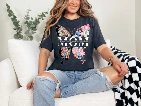 Personalized Butterfly Mom Shirt, Floral Mama Tee, Mothers Day T-shirt, Mama Shirt
