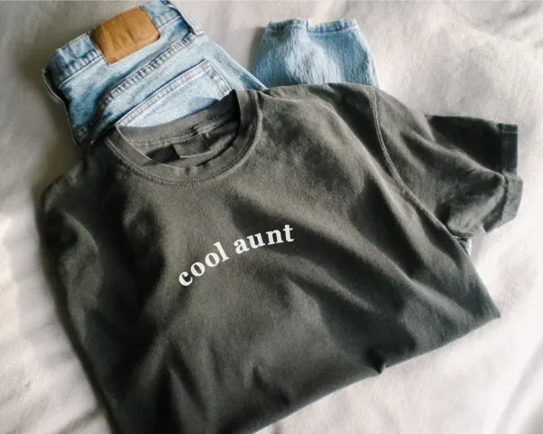 Cool-Aunt-3.webp Cool Aunt Comfort Colors? T Shirt Aunt Gift , Pregnancy Reveal to Aunt Cool Aunt Club