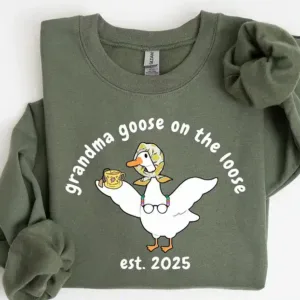 Custom-Grandma-Goose-On-The-Loose-Shirt-2.webp Custom Grandma Goose On The Loose Sweatshirt, Cute Grandma , Funny Goose Gift, New Grandma Crewneck, Mothers Day Gift, Funny Grandma, Gigi Sweater