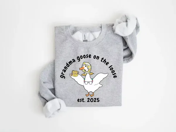 Custom-Grandma-Goose-On-The-Loose-Shirt-3.webp Custom Grandma Goose On The Loose Sweatshirt, Cute Grandma , Funny Goose Gift, New Grandma Crewneck, Mothers Day Gift, Funny Grandma, Gigi Sweater