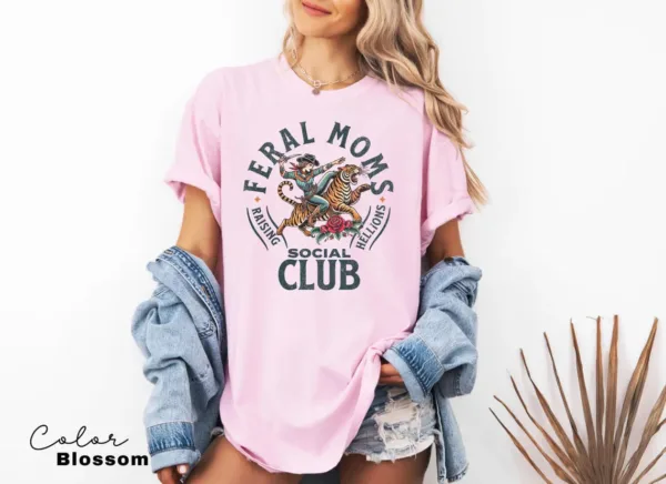 Feral Moms Social Club, Vintage Graphic Tee, Somebody's Feral Wife T-Shirt, The Best Idea for Mother's Day Gift