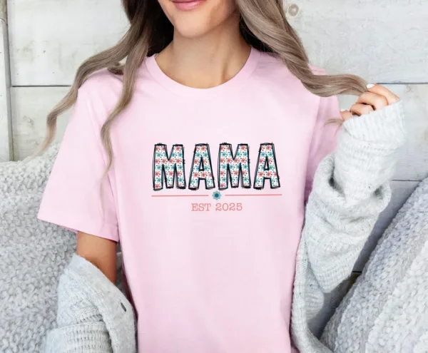 Floral Mama Shirt, Mothers Day T-shirt, New Mama Tee, Doodle Letters Mama, Personalized Mum T shirt
