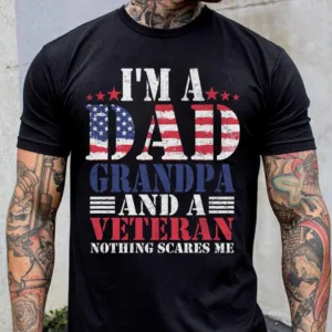 I'm A Dad Grandpa & A Veteran Nothing Scares Me Gift For Father, Grandfather on Veterans Day Short-Sleeve Unisex T-Shirt