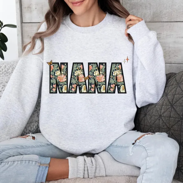 Gift for Mother's Day: Mama Mini Grandma Nana Gigi Wildflower Spring Sweatshirt