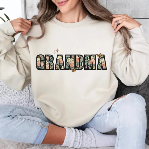 Gift for Mother's Day: Mama Mini Grandma Nana Gigi Wildflower Spring Sweatshirt