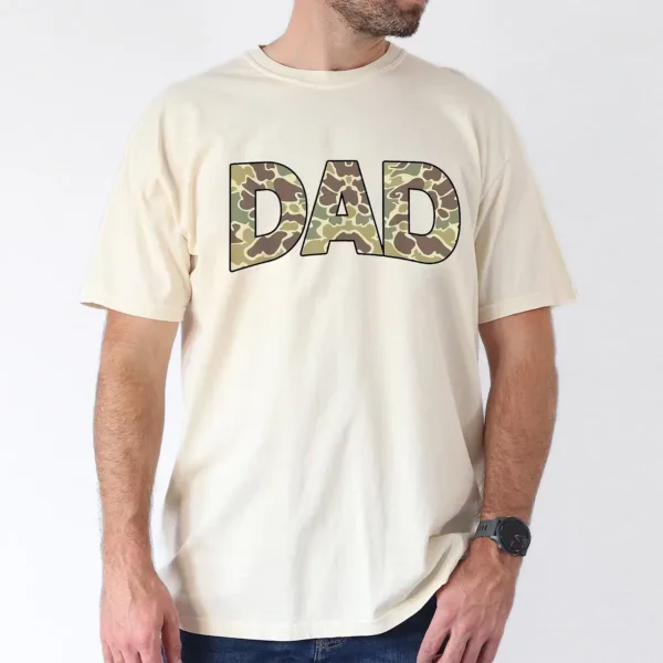 Mens-Retro-Camo-Dad-T-Shirtd-2.webp Camo Dad T-shirt, Dad Gift, The Best Father's Day Gift