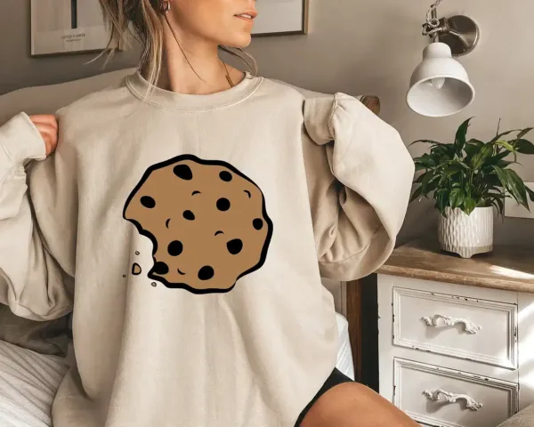 Couples Matching Sweatshirt With Milk and Cookies Print Design, The Best Family Matching Gift