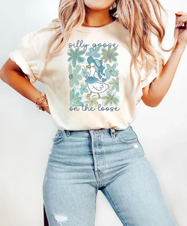 Retro-Silly-Goose-Shirt-Silly-Goose-On-The-Loose-Funny-Cowgirl-Shirt-Funny-Western-Tee-Funny-Graphic-Tee-90s-Aesthetic-Shirt-1.jpg Retro Silly Goose, Silly Goose On The Loose, Cowgirl, Funny Western Tee, Funny Graphic Tee