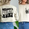 Somebody's Feral Aunt Sweatshirt, Cute Aunt Gift, Somebody's Feral Aunt Sweatshirt, Cool Aunt Shirt, Auntie Crewneck