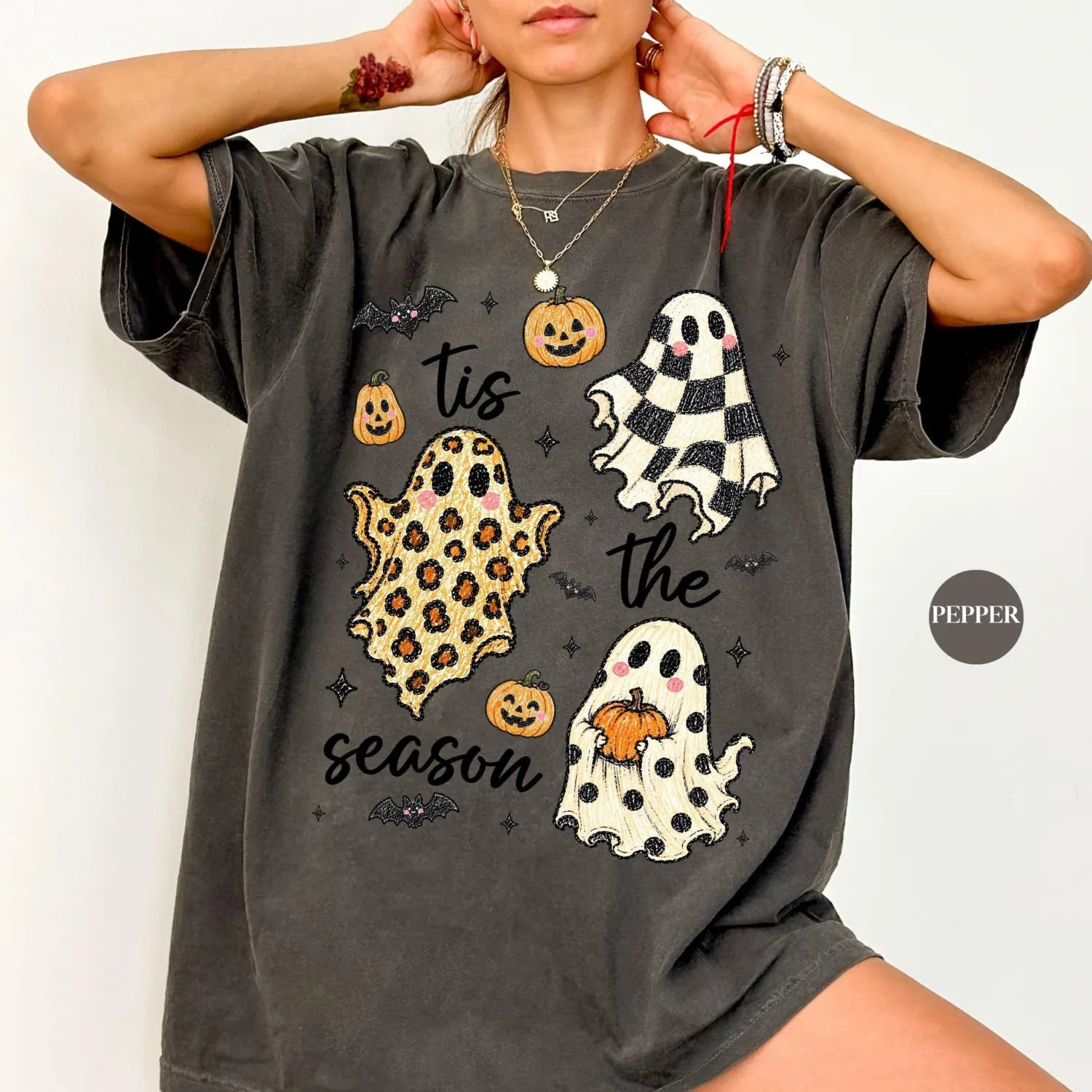 Vintage Retro Ghost Tis The Season Halloween T-Shirt