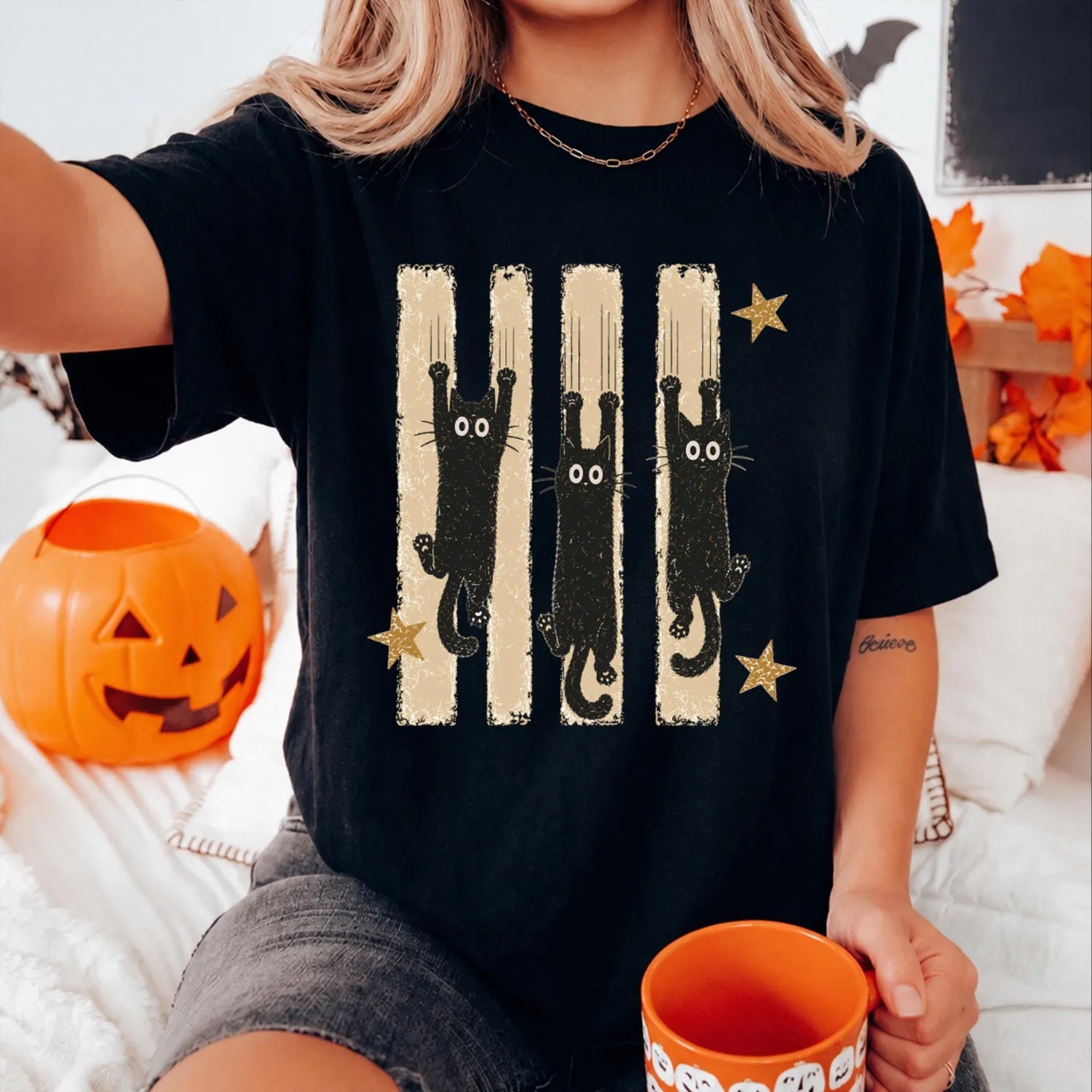Vintage Witchy Cat Halloween T-Shirt