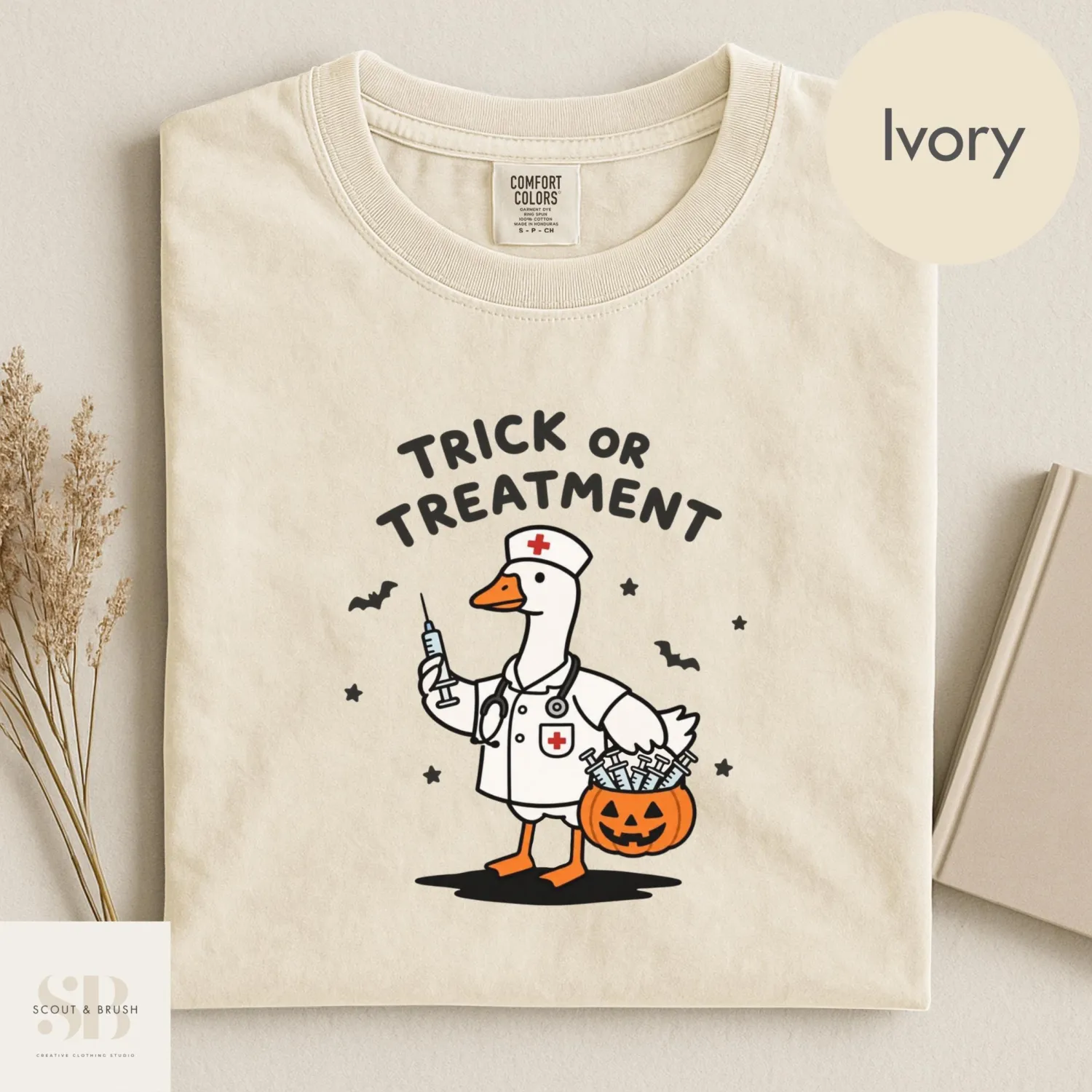 Trick Or Treatment Funny Goose Nurse Halloween T-Shirt Trick Or Treatment Funny Goose Nurse Halloween T-Shirt