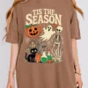 Retro Tis The Season Skeleton Pumpkin Ghost Halloween T-Shirt