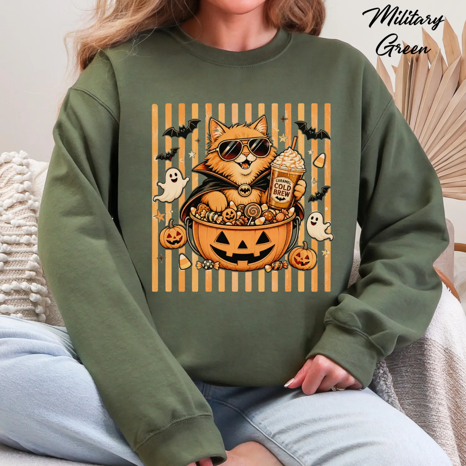 Vintage Halloween Cat Sweatshirt